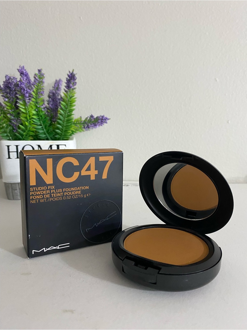 NC47~ MAC Studio Fix Powder Plus Foundation, 0.52 OZ, Original / Old Formula NEW